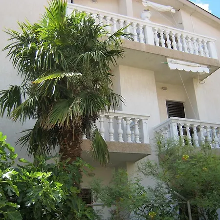 Nestor Apartament