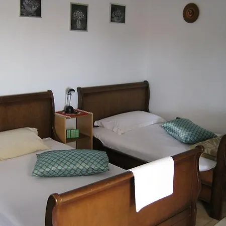 Nestor Apartament